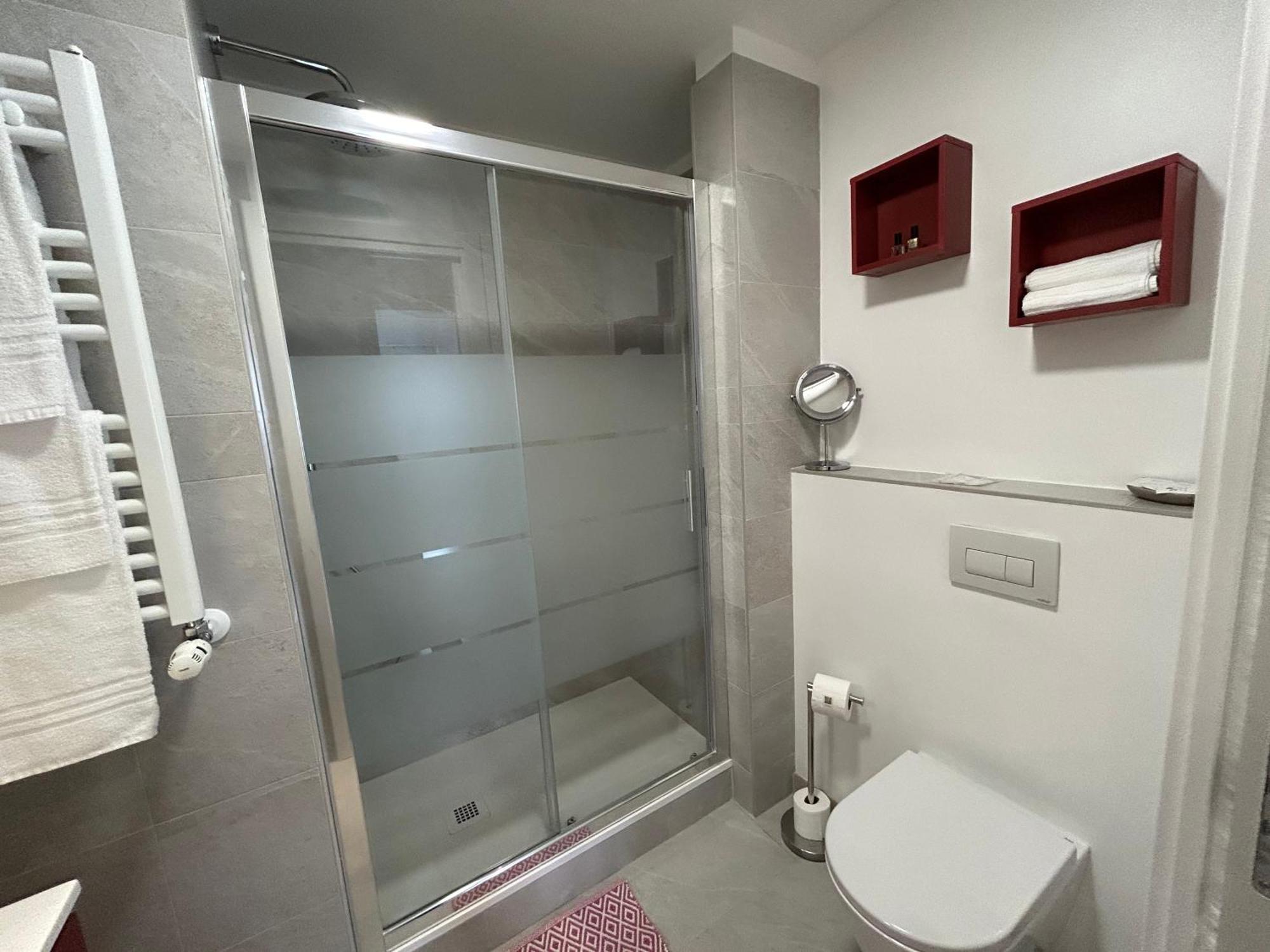 Comfort Accommodation Room Bergamo Luaran gambar